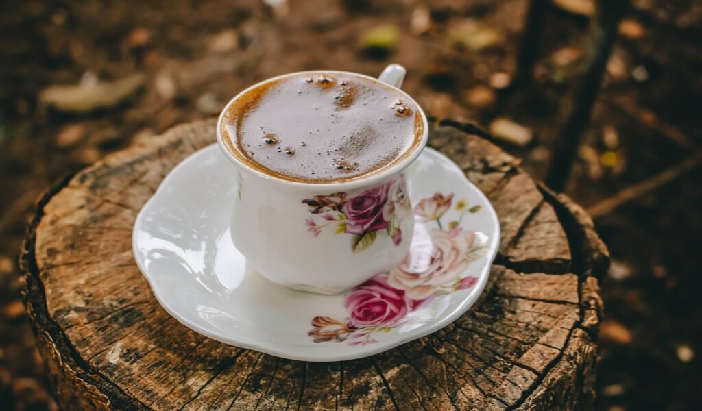 Damla Sakızlı Türk Kahvesi